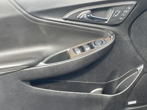 Used 2024 Chevrolet Malibu LT FWD image 14