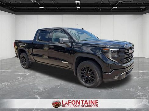 Used 2024 GMC Sierra 1500 Elevation AWD/4WD image 2