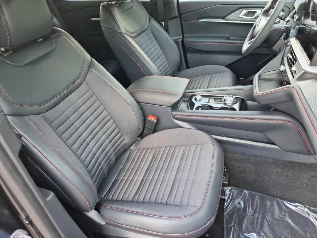 New 2027 Ford Explorer ST-Line w/ Premium Package AWD/4WD image 22