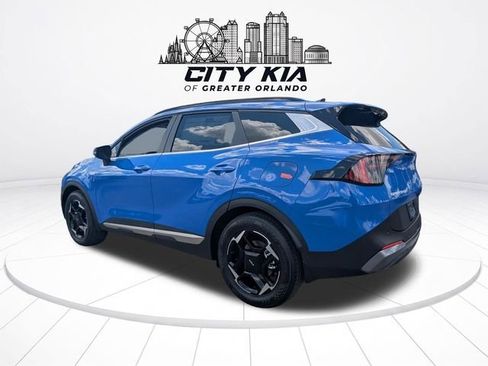 New 2026 Kia Sportage EX w/ EX Panorama Roof Package FWD image 4