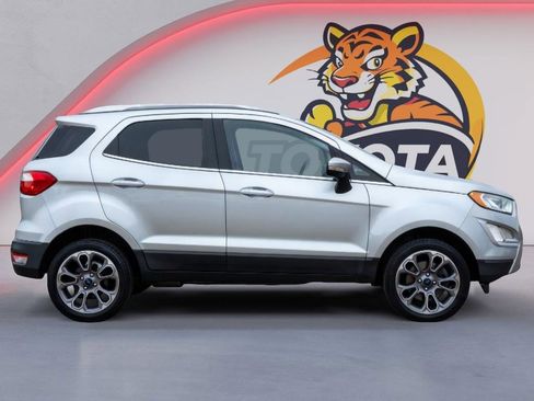Used 2021 Ford EcoSport Titanium image 4