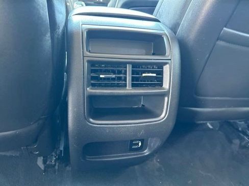 Used 2018 Cadillac XT5 Luxury w/ Driver Awareness Package FWD image 41