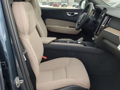 New 2026 Volvo XC60 B5 Plus w/ Protection Package Premier image 20