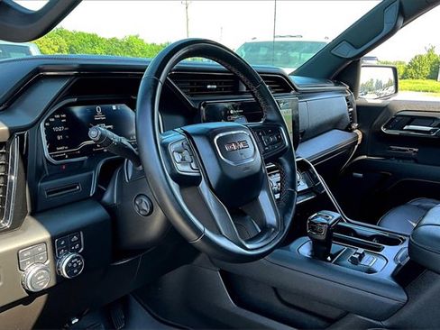 Used 2023 GMC Sierra 1500 AT4 w/ AT4 Preferred Package image 18