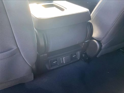 Used 2023 Chevrolet Silverado 1500 LT image 26