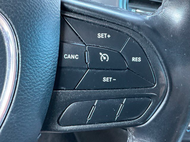 Used 2020 Dodge Charger SXT w/ Blacktop Package RWD image 15