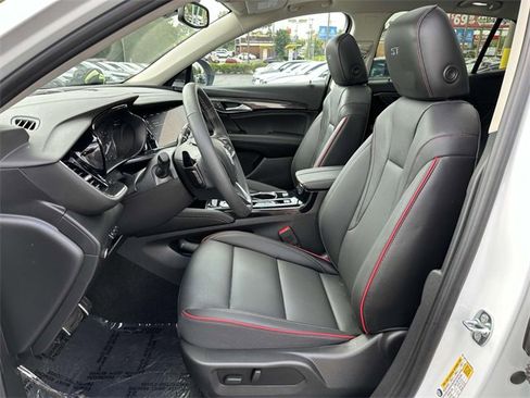 Used 2023 Buick Envision Essence w/ Technology Package I image 11