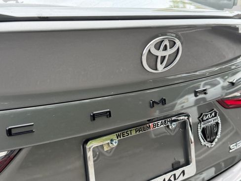 Used 2025 Toyota Camry SE FWD image 38