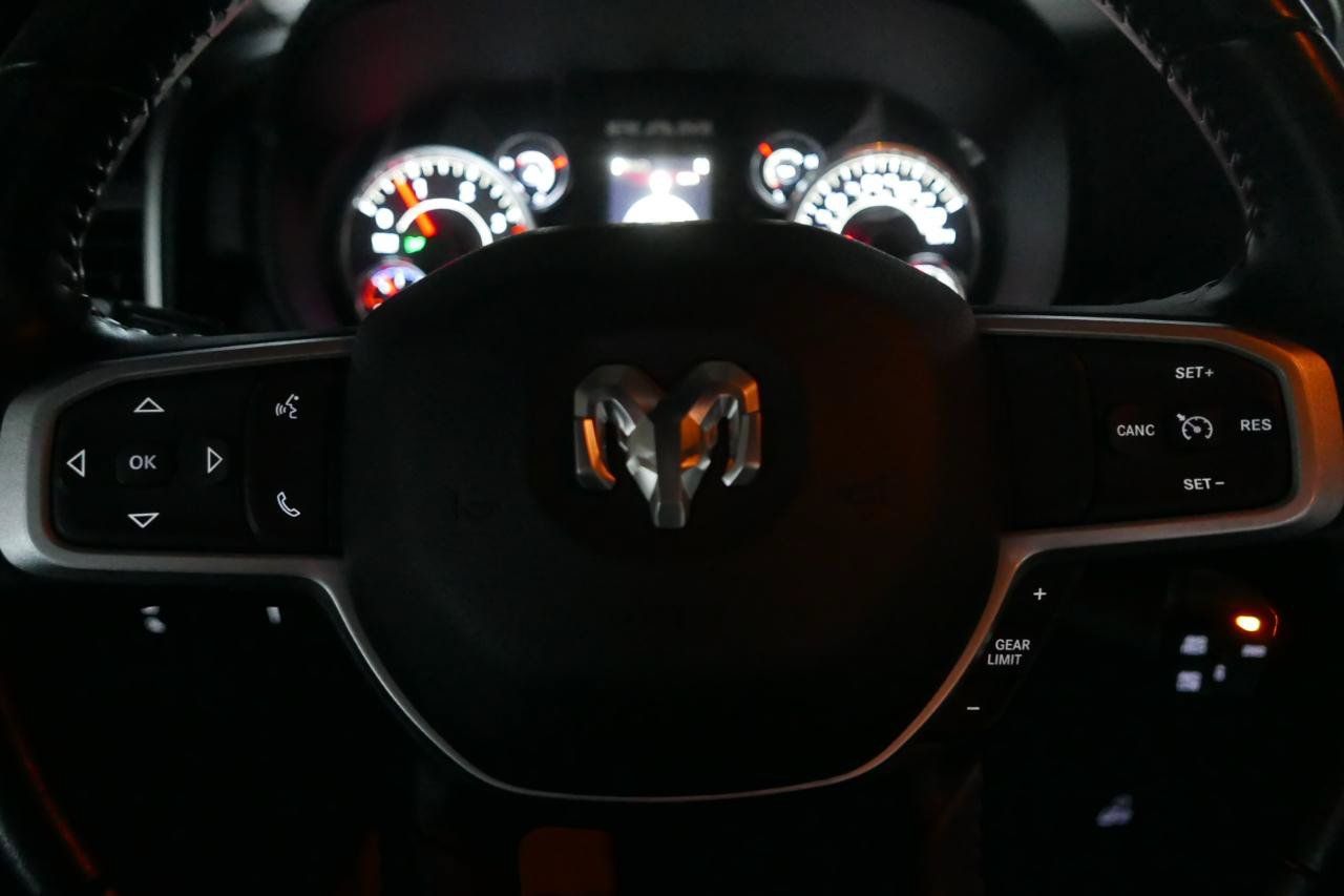 Used 2024 RAM 2500 Big Horn AWD/4WD image 18