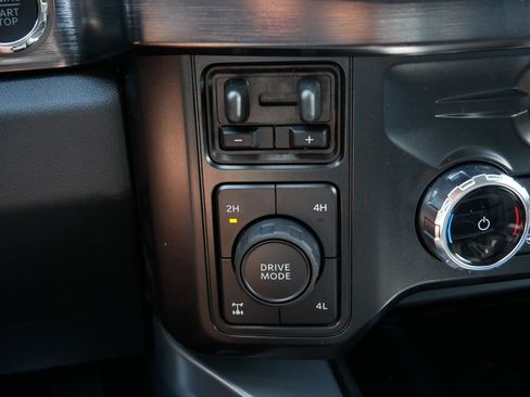 Used 2026 Ford F250 Lariat w/ Lariat Premium Package AWD/4WD image 26