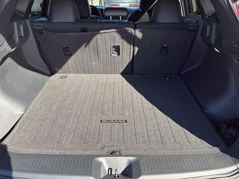 Used 2025 Nissan Murano SL AWD/4WD image 9