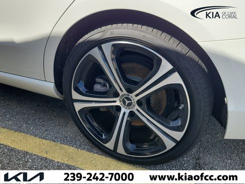 Used 2024 Mercedes-Benz C 300 Sedan image 7
