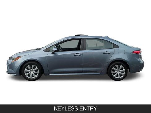 Used 2024 Toyota Corolla LE FWD image 5