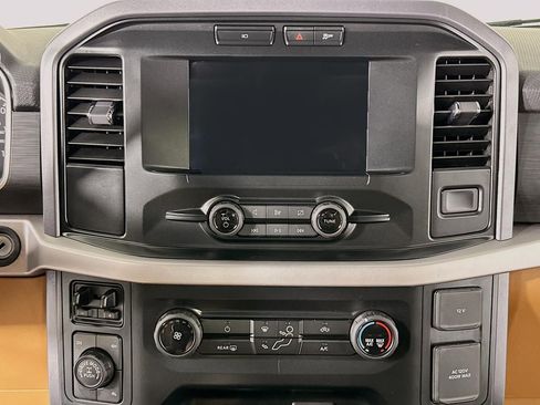 Used 2023 Ford F150 XLT image 37