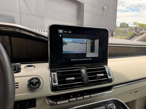 Used 2019 Lincoln Navigator L Reserve AWD/4WD image 47
