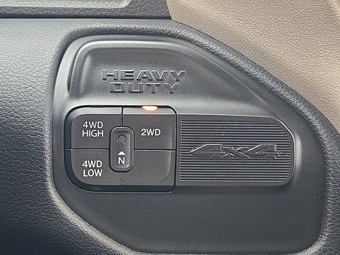 Used 2024 RAM 2500 Laramie image 21