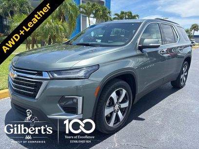 Used 2022 Chevrolet Traverse LT w/ LT Premium Package