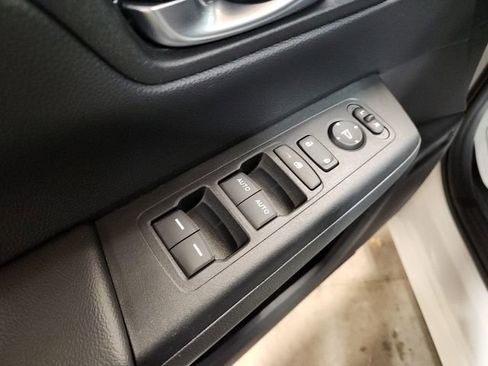 Certified 2025 Honda CR-V Sport image 20