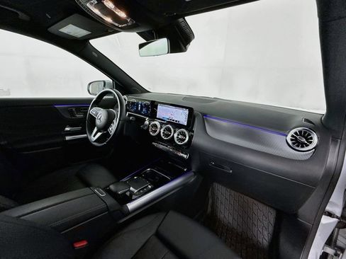 Used 2023 Mercedes-Benz GLA 250 4MATIC image 30