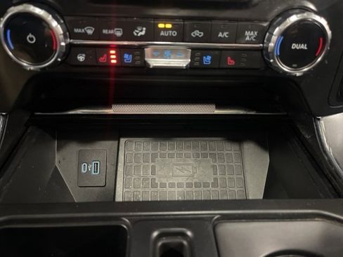 Used 2022 Ford F150 Lariat w/ Equipment Group 502A High image 56