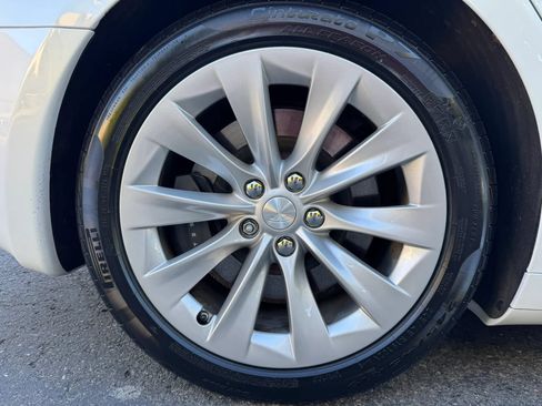 Used 2017 Tesla Model S 75D AWD/4WD image 19