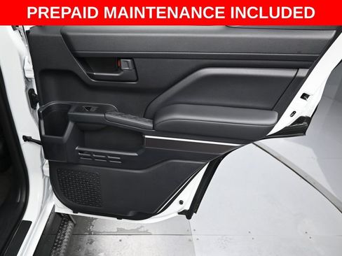 Certified 2026 Toyota 4Runner SR5 AWD/4WD image 30