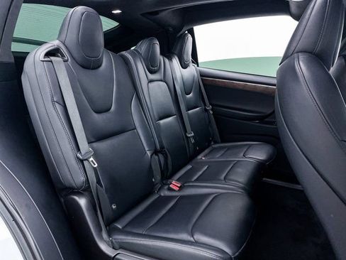 Used 2021 Tesla Model X Long Range image 33