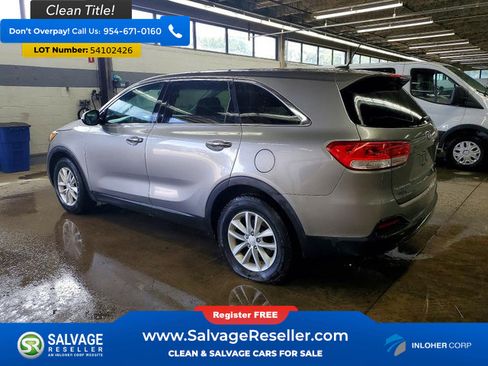 Used 2017 Kia Sorento L FWD image 3