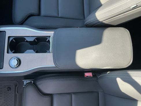 New 2025 Volvo EX90 Ultra w/ Protection Package Premier AWD/4WD image 11