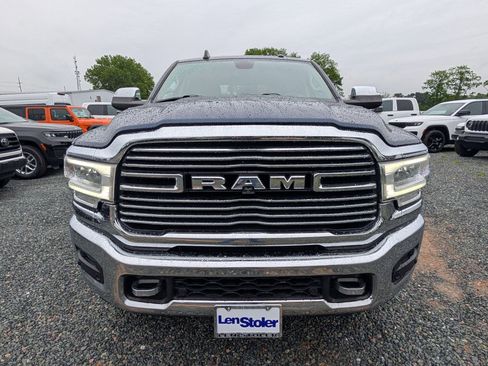 Used 2022 RAM 3500 Laramie AWD/4WD image 8