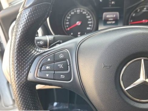 Used 2016 Mercedes-Benz C 300 Sedan image 31