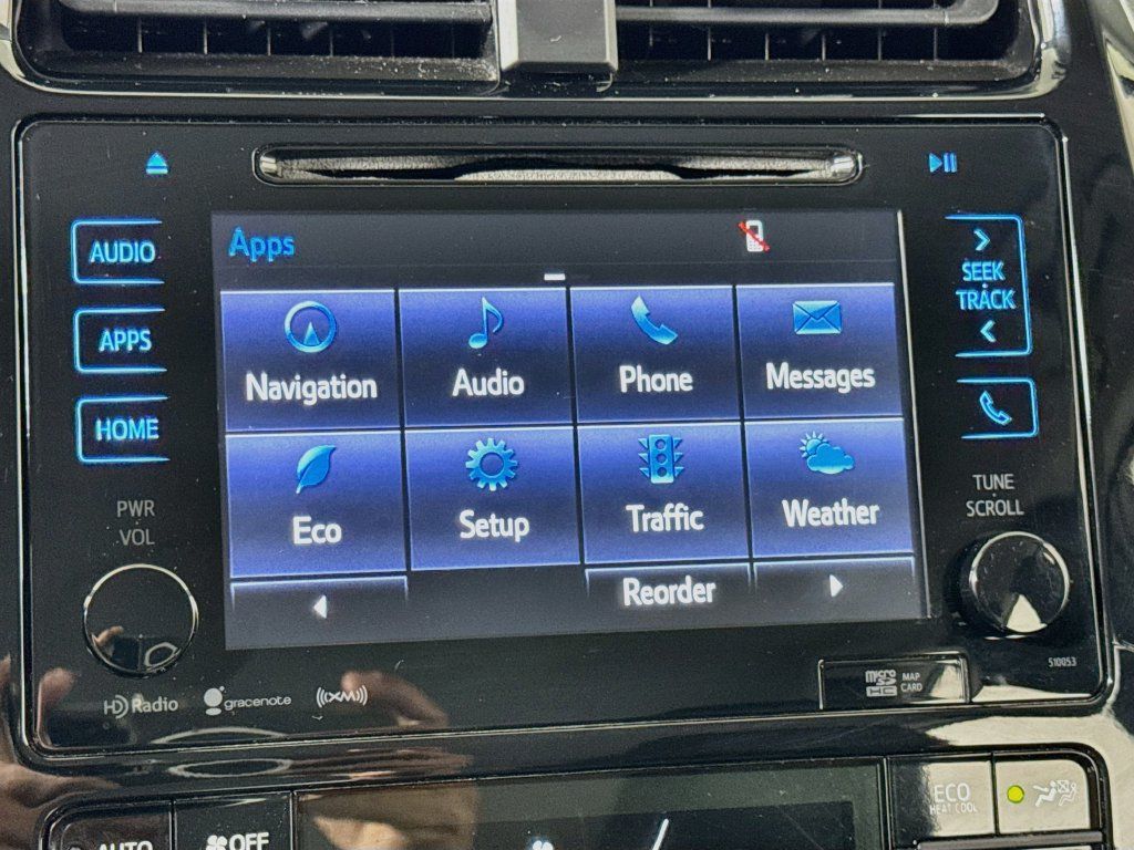 Used 2016 Toyota Prius Four FWD image 31