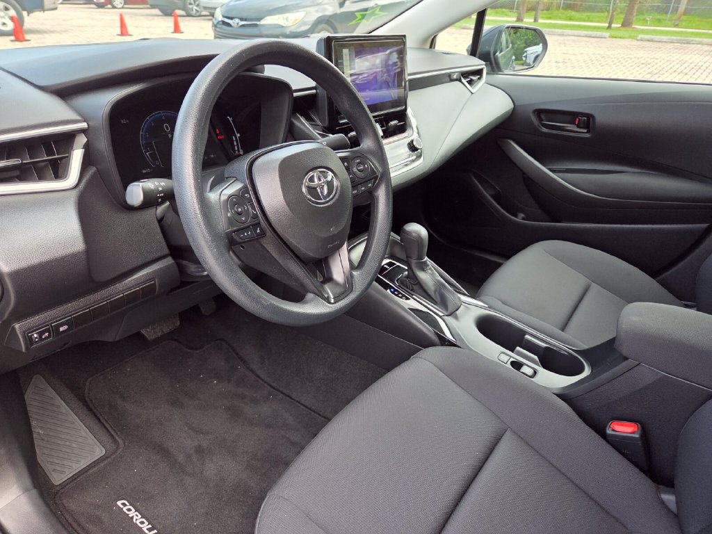 Certified 2026 Toyota Corolla LE FWD image 25
