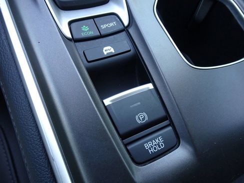 Used 2021 Honda Accord Touring image 16