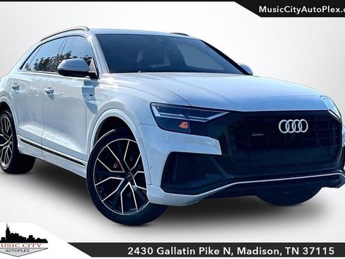 Used 2020 Audi Q8 Premium Plus w/ Premium Plus Package AWD/4WD image 1