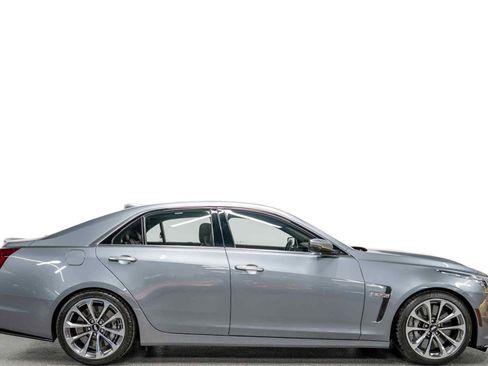 Used 2019 Cadillac CTS V w/ Luxury Package image 2