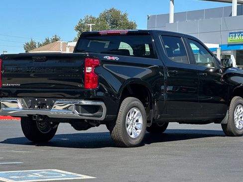 New 2026 Chevrolet Silverado 1500 LT image 3