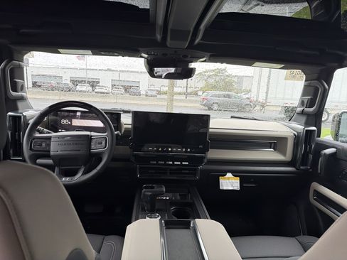 New 2026 GMC Hummer EV SUV image 21
