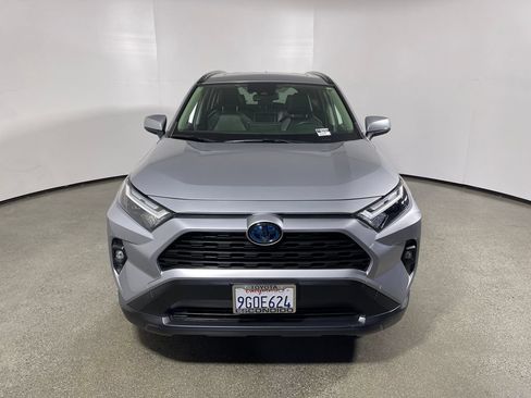 Certified 2023 Toyota RAV4 XLE Premium AWD/4WD image 8