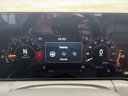 Used 2025 Ford Mustang GT Premium RWD image 37