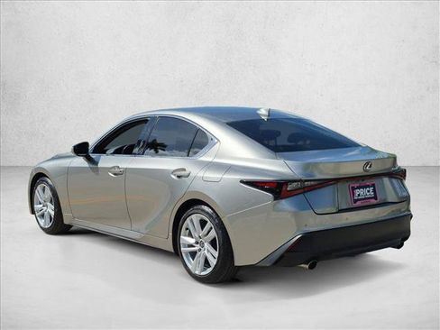 Used 2023 Lexus IS 300 w/ Comfort Package RWD image 8