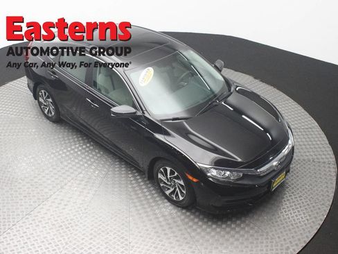 Used 2017 Honda Civic EX image 3