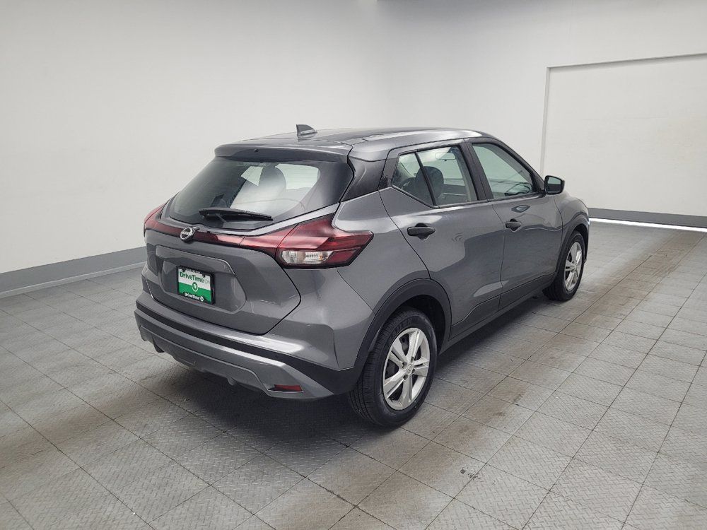 Used 2023 Nissan Kicks S FWD image 9
