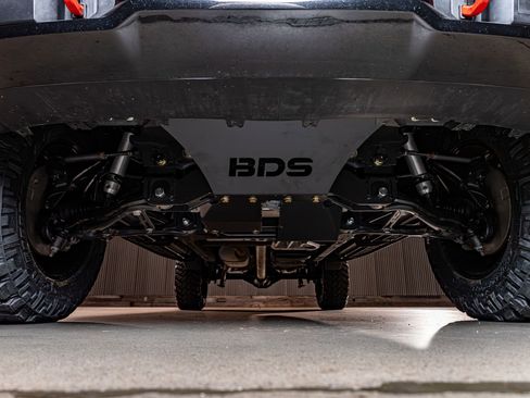 Used 2024 GMC Sierra 1500 AT4 w/ Technology Package image 12