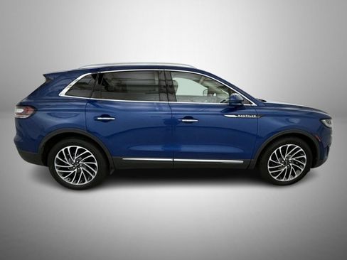Used 2020 Lincoln Nautilus Reserve AWD/4WD image 4