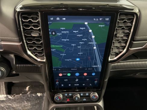 New 2025 Ford Ranger Lariat w/ Convenience Package image 12