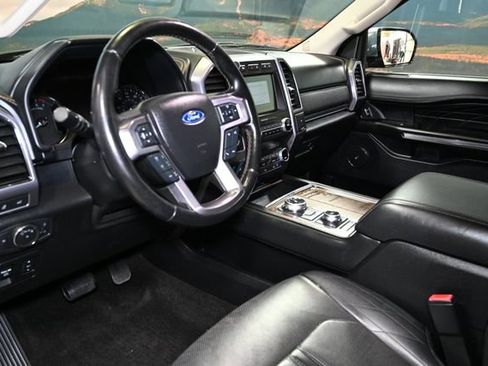 Used 2020 Ford Expedition Platinum AWD/4WD image 26