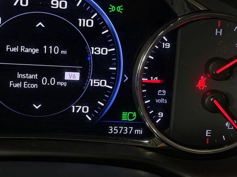 Used 2023 GMC Acadia Denali AWD/4WD image 17