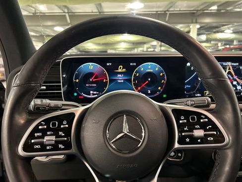 Used 2021 Mercedes-Benz GLE 350 4MATIC image 11