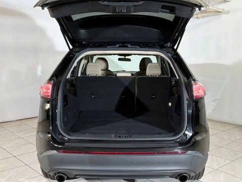 Used 2017 Ford Edge SE w/ Cargo Accessory Package image 22